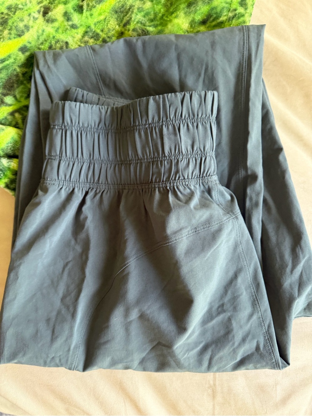 Lululemon Sun Setter Joggers